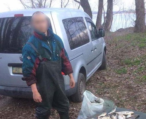 В Каменском задержали убийцу нерестовой рыбы