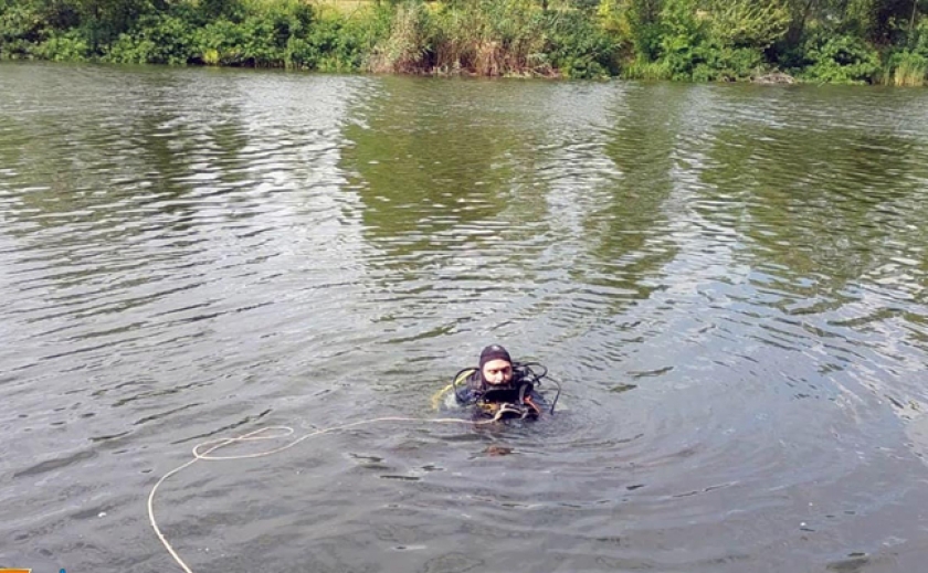 Ребенок не найден: Водолазы-спасатели обследовали канал Днепр – Западный Донбасс в поисках пропавшего 6-летнего мальчика