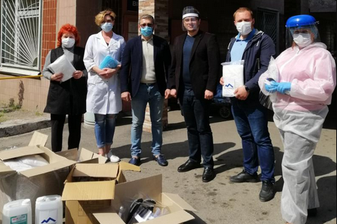 Как армянская община Каменского помогает больницам города