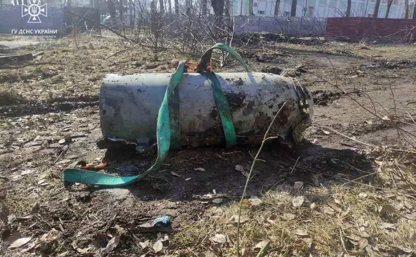 У Кам'янському та ще у двох районах: піротехніки знищили 10 російських вибухівок У Кам'янському та ще у двох районах: піротехніки знищили 10 російських вибухівок