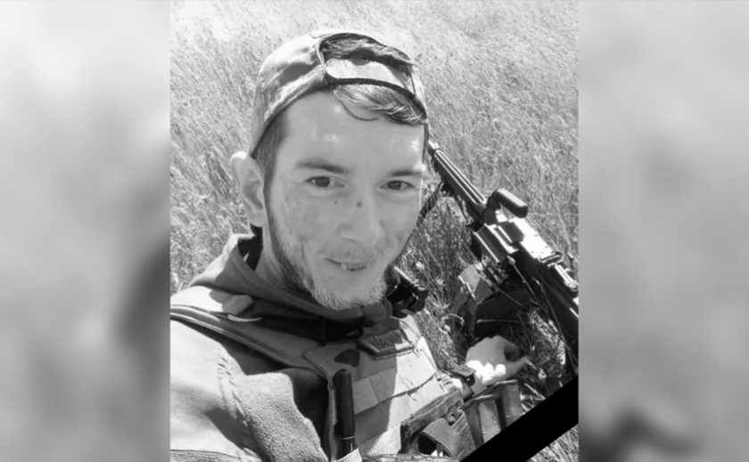 На фронті загинув стрілець-санітар з Камʼянського району Олександр Роман