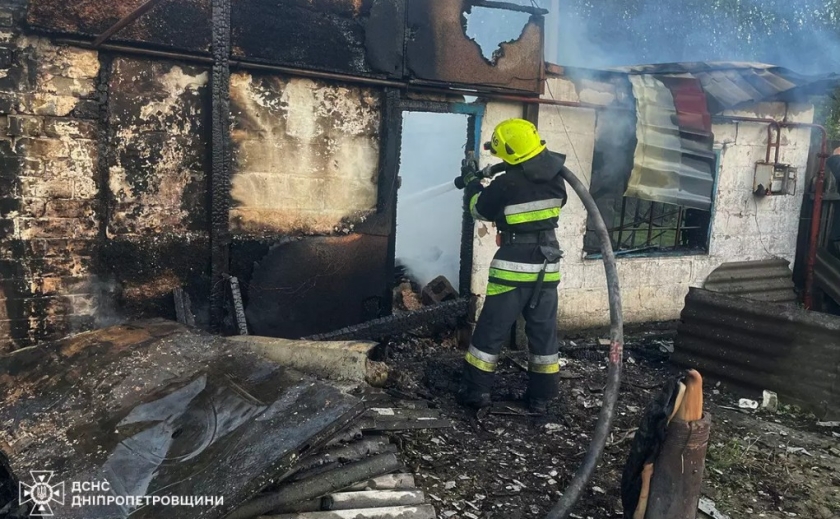 У Кам’янському районі на пожежі надзвичайники виявили тіла двох людей