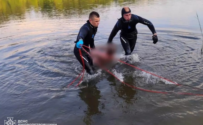У Кам’янському районі рятувальники доправили до берега тіло потопельника