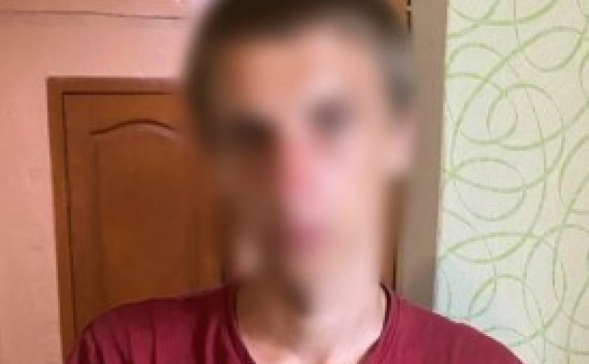 Житель Кам’янського до смерті побив свою немічну бабусю за те, що вона його розбудила