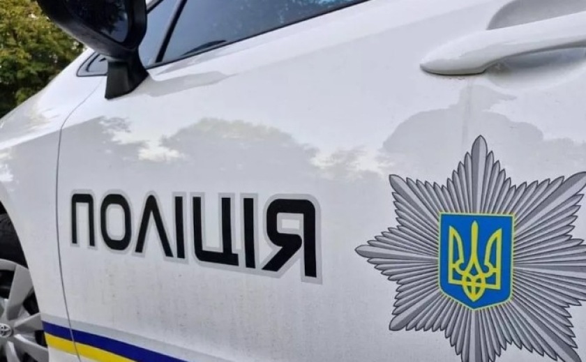 Поліція Кам’янського встановлює обставини ДТП за участі поліцейського, внаслідок якої загинула дитина
