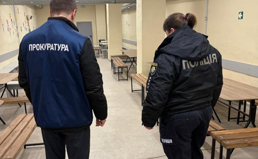 Пів мільйона збитків під час ремонту укриття ліцею: у Камʼянському районі правоохоронці повідомили про підозру посадовцю