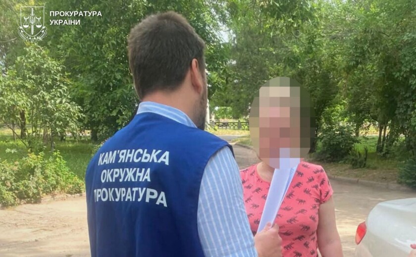 «Мертві душі» у закладі освіти: у Кам'янському викрили схему розкрадання бюджетних коштів