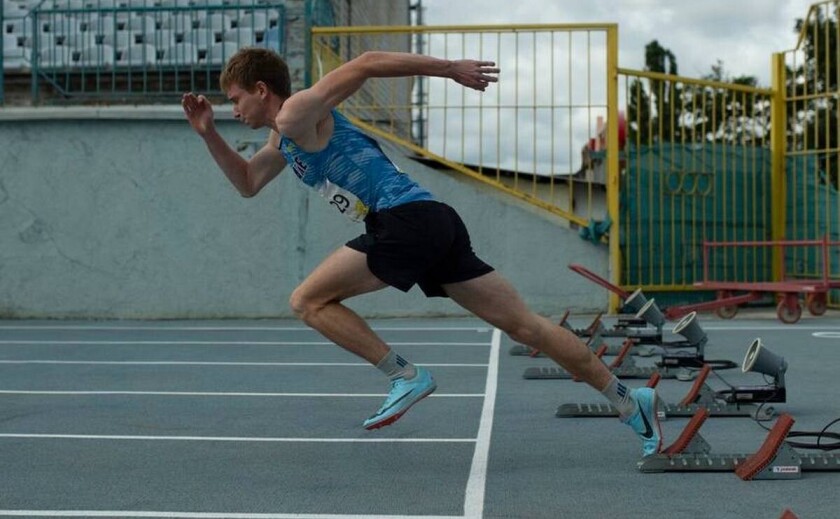 Легкоатлет із Кам’янського виборов два «срібла» на чемпіонаті Дніпропетровщини