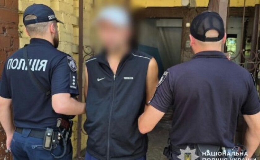За пограбування містянина у Кам`янському поліцейські затримали 46-річного чоловіка