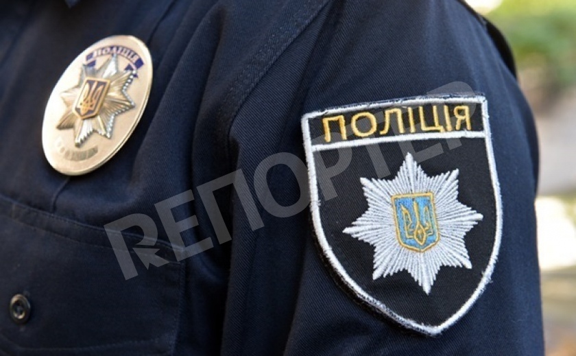 На улицах Каменского появились вооруженные силовики
