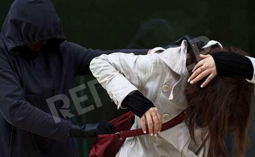 В Каменском за нападение на женщину задержан днепрянин